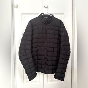 Arc’teryx Men’s Coat Size Large